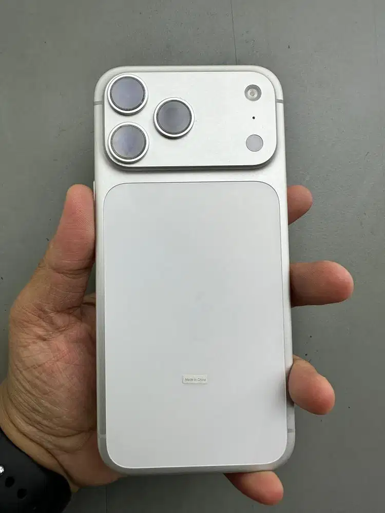 Iphone 17 promax 256gb silver ibox