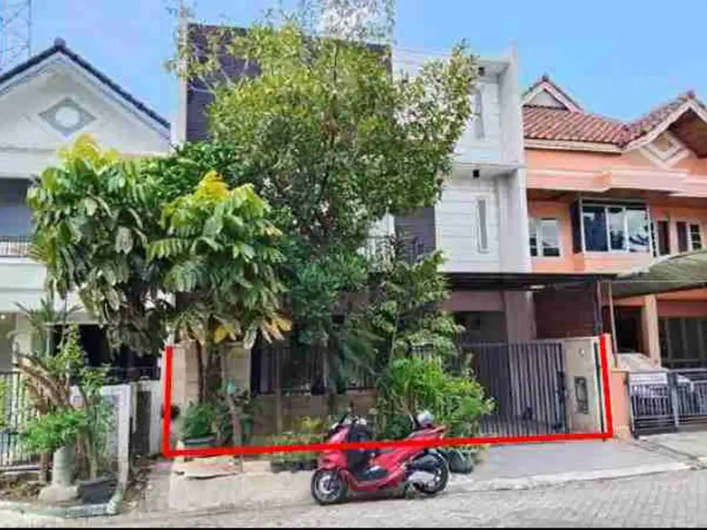 Dijual via lelang rumah di Villa Valencia blok PA10 no 10 Surabaya
