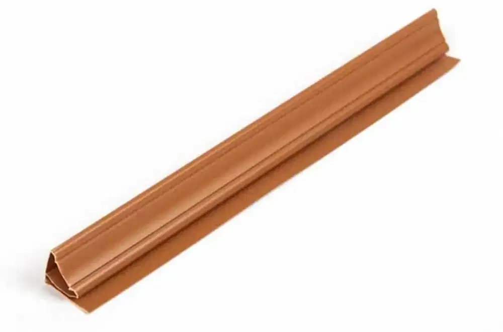 lis plafon pvc 4meter