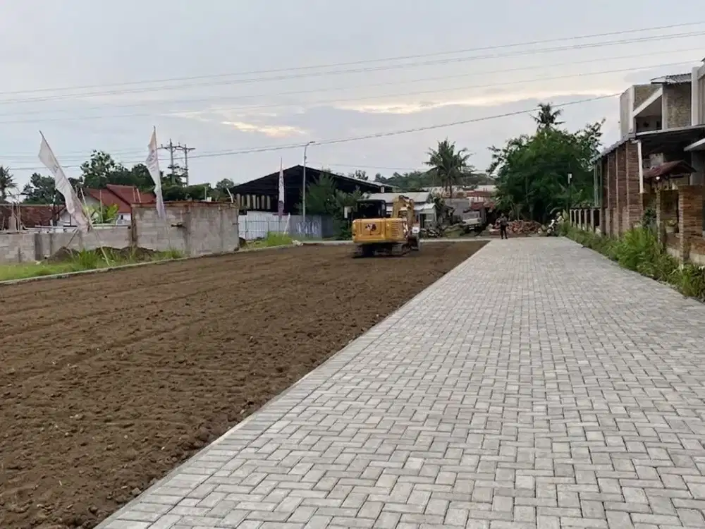 Tanah SHMP Super Strategis Pinggir Jalan Raya Aspal Pandowoharjo Sleman