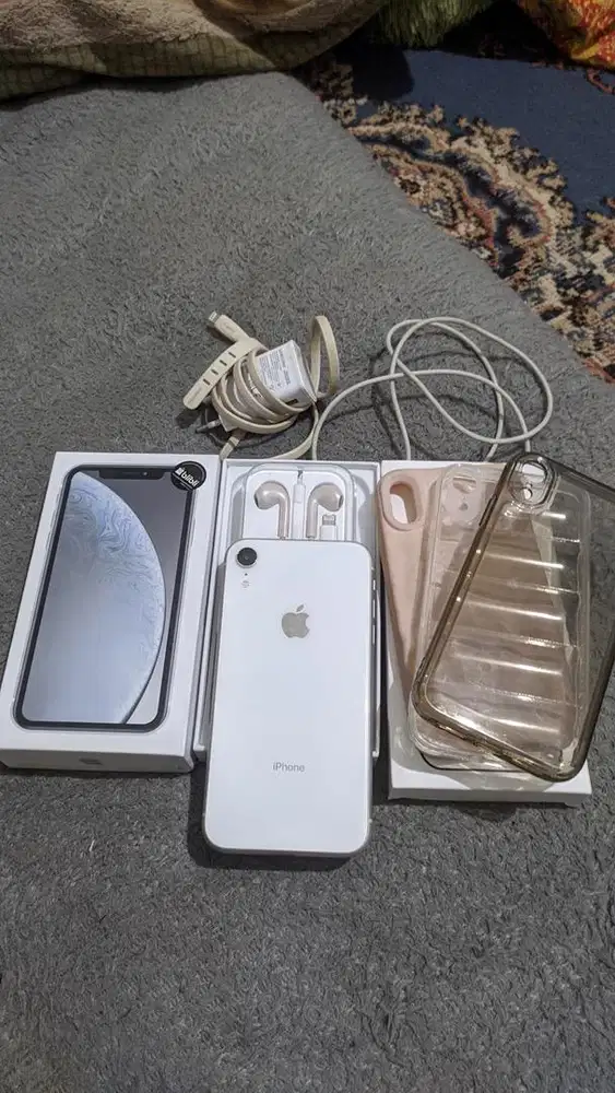 Iphone XR 64 Whitelist