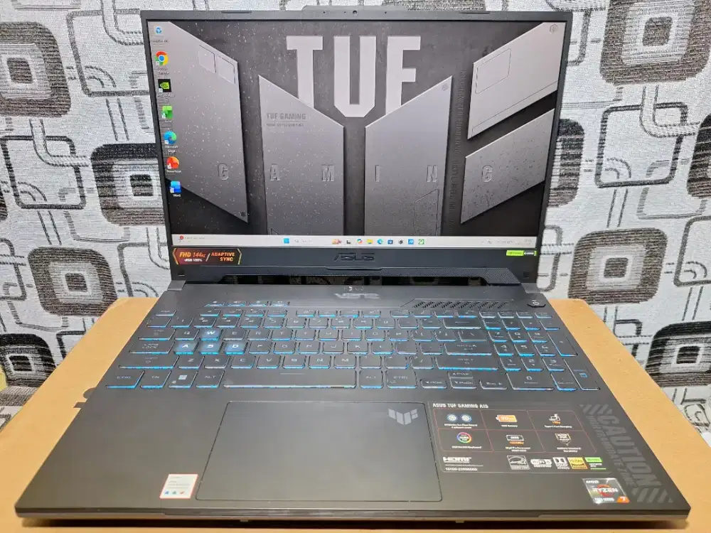 Laptop Asus TUF Gaming Ryzen 7 RTX4050 Garansi resmi 2027 100% sRGB