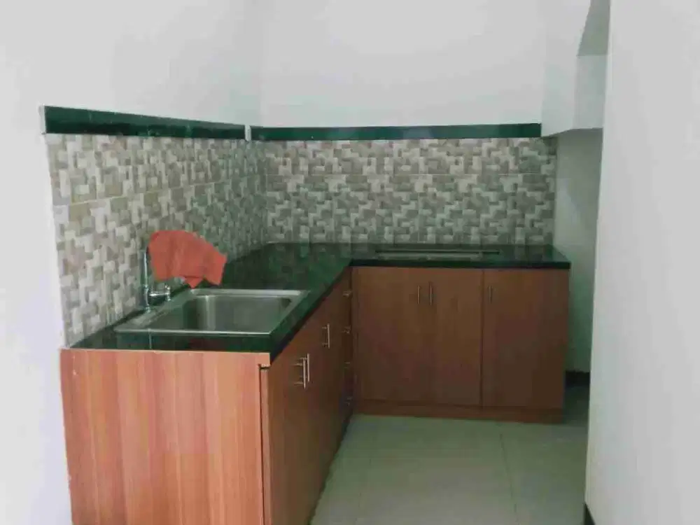 rumah siap huni seperti baru murah strategis selangkah ke Ciwastra