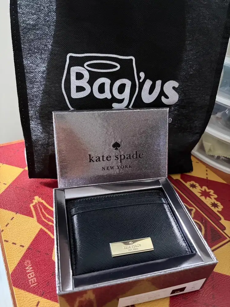 Card Holder Kate Spade warna hitam ex bag us store
