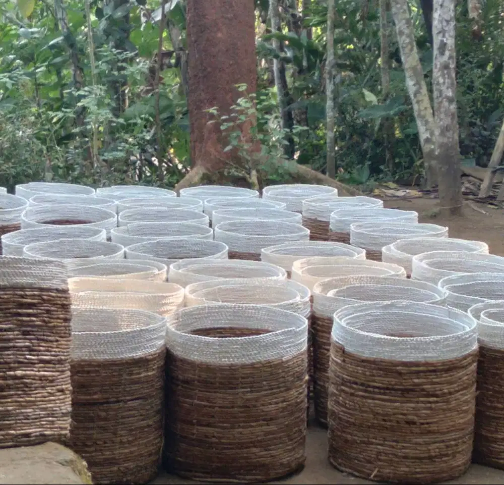 pengrajin kerajinan