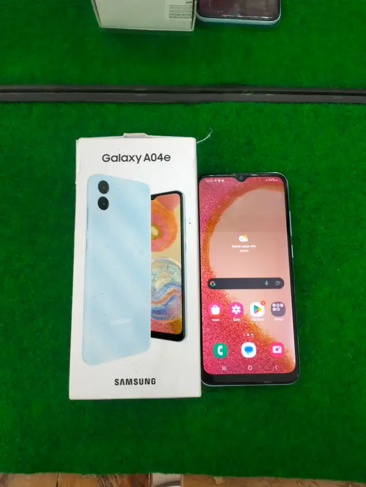 samsung A04e ram 3/32gb lengkap mulus