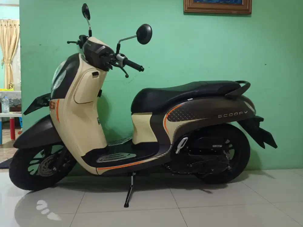 Jual Motor Scoopy tahun 2024