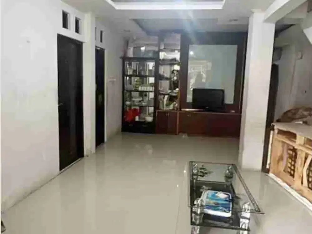 Jual cepat dan murah di bawah harga pasar rumah 2 lantai di Taman Galaxy, Jaka Setia, Bekasi Selatan