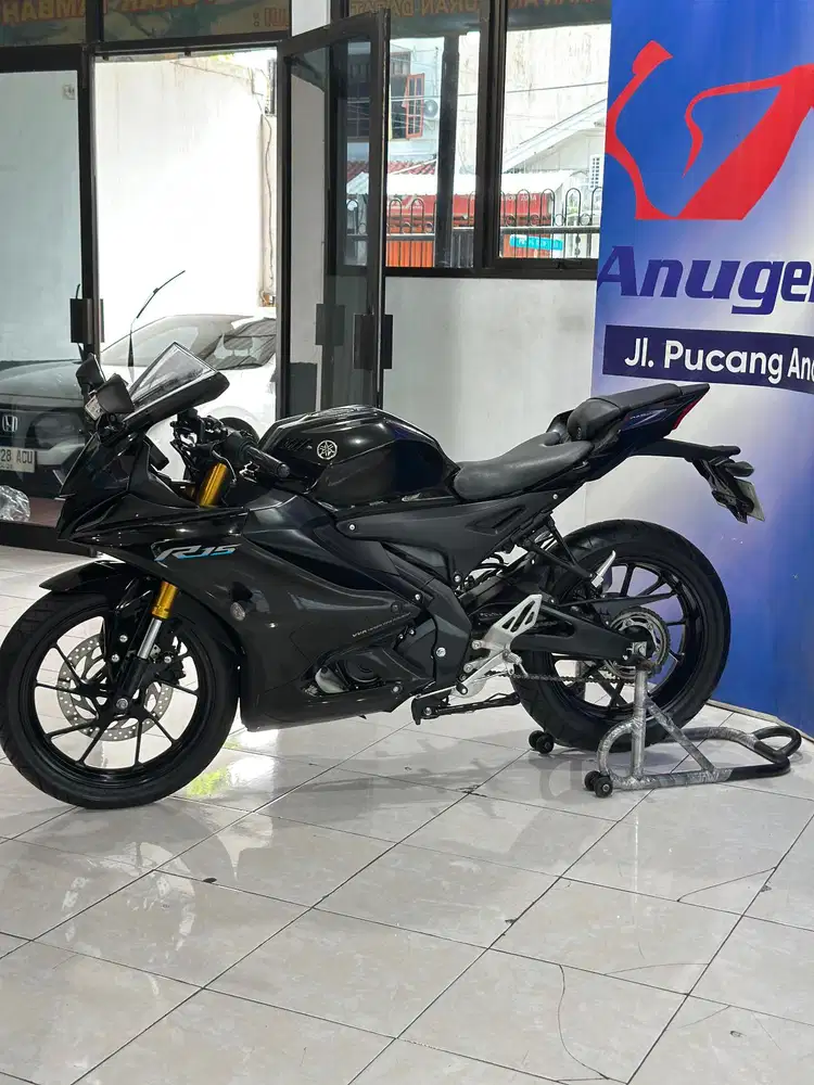 Yamaha R15 V4 155cc Tahun' 2023 Km 7Rb Anugerah Motor Pucang