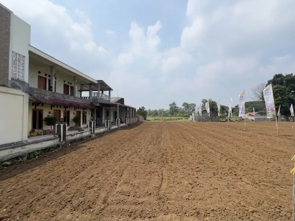 Tanah SHM Palagan Pinggir Jalan Raya