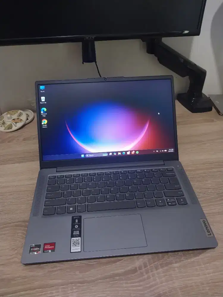 Lenovo ideapad 3 14AMN8