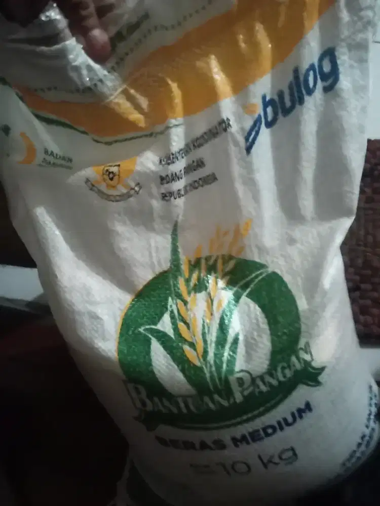 Beras Bulog 10 Kg silahkan ambil