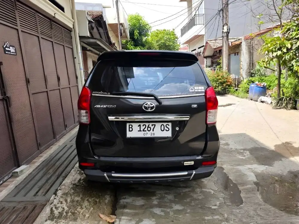 Toyota Avanza Avansa G Manual MT Tahun 2013 Hitam Airbag , 2012