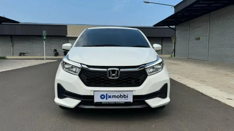 DP MURAH Honda Brio Satya 1.2 E Bensin-AT 2023 Putih CUBMD