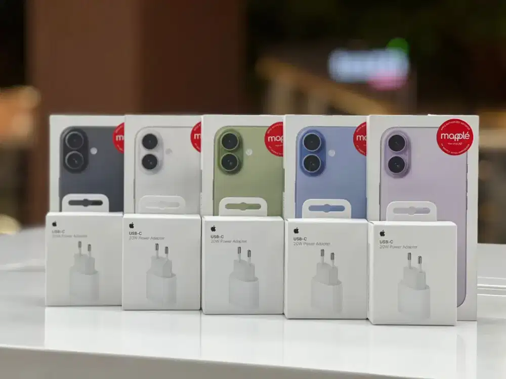 IPHONE 17 FREE ADAPTER