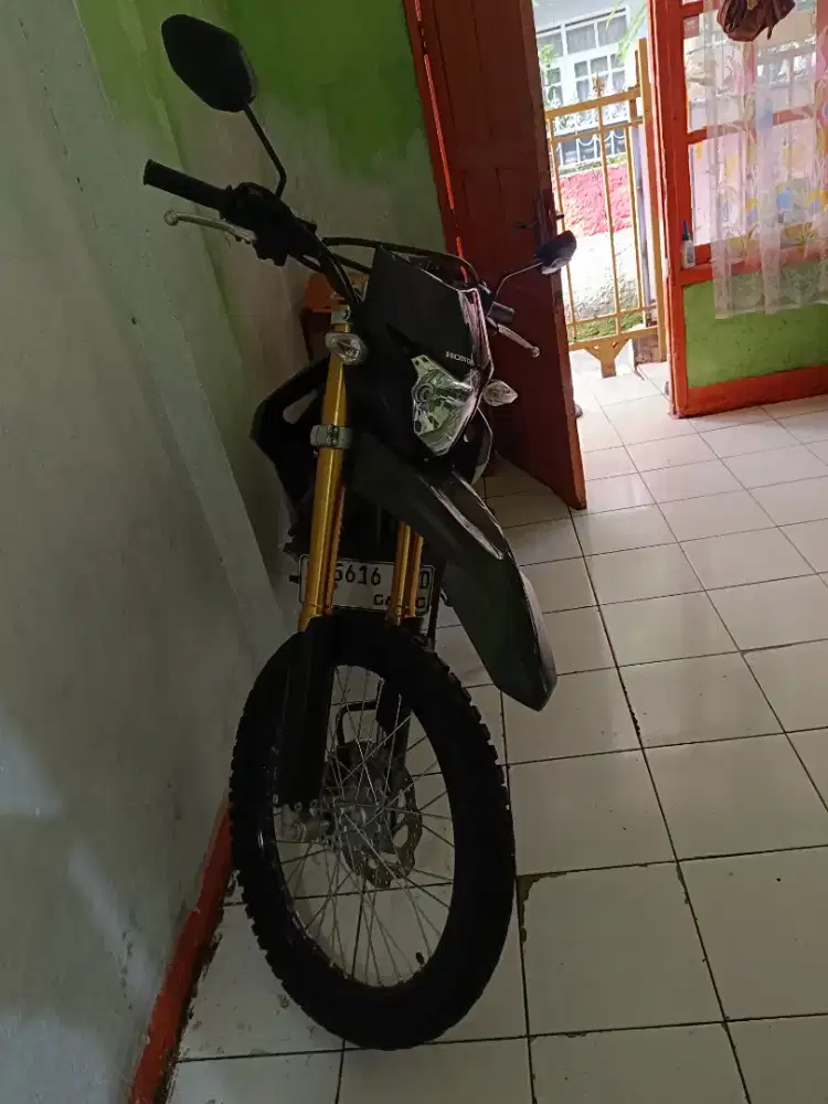 CRF 150 L 2025 low km Istimewah