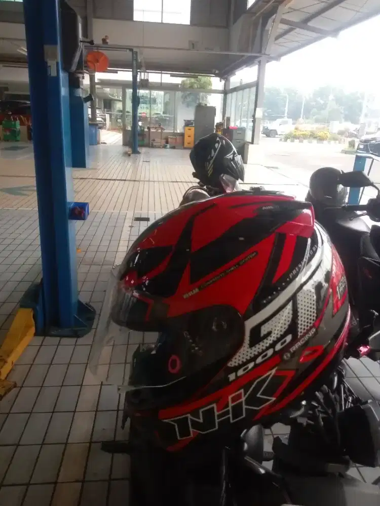 Helm NHK GP1000 size M