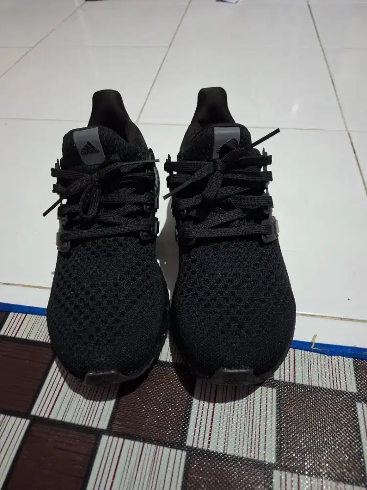 sepatu adidas Lifestyle ULTRABOOST MEN