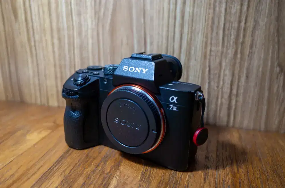 Jual Sony A7 III Body Only - SC 70rb, Tangan 1, Fullset Box, Bogor