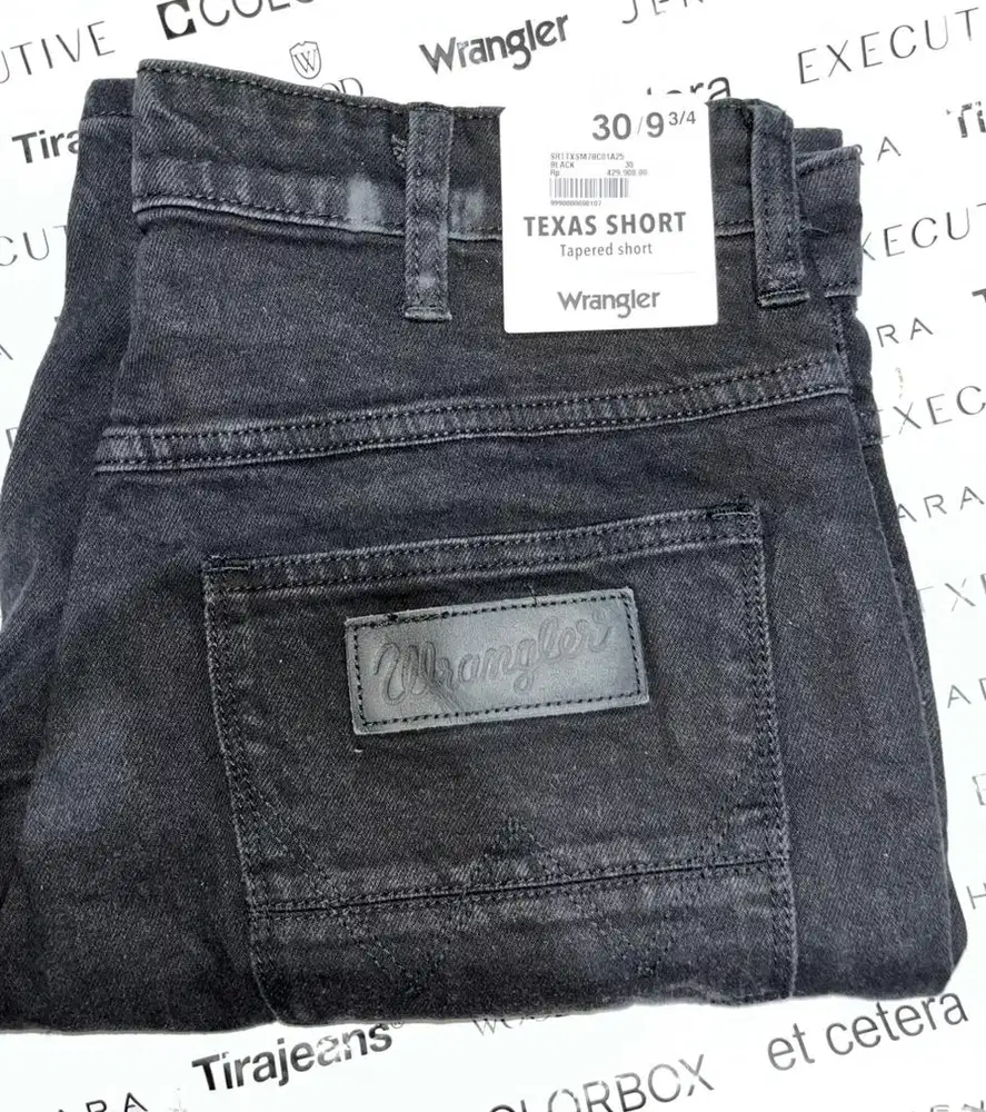 Celana pendek pria wrangler