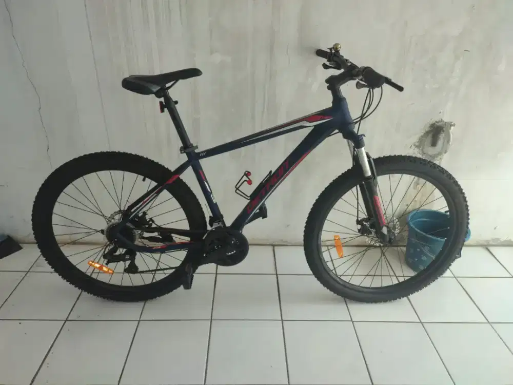 Sepeda MTB United Detroit 1.1