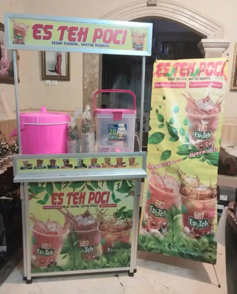 Jual gerobak es teh poci komplit.