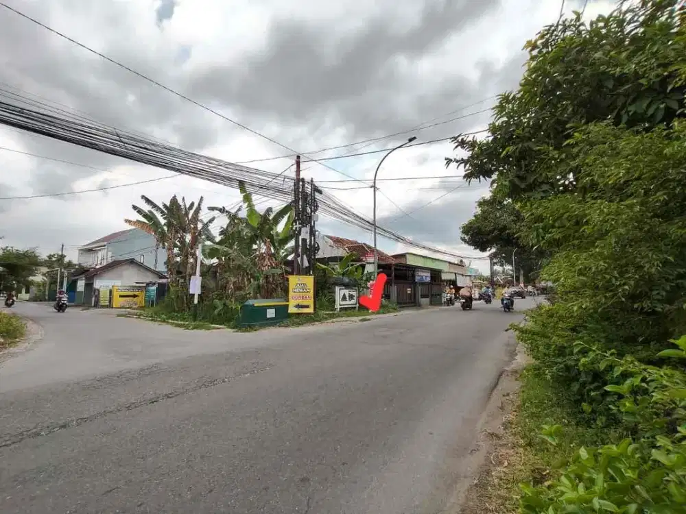 Tanah di tepi jalan aspal kebon agung cebongan dekat akses Tol