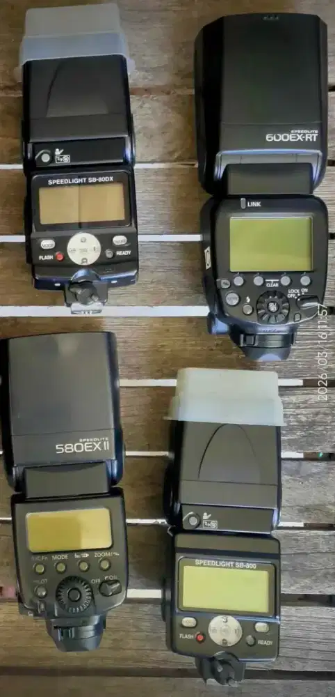 Dijual eceran flash canon dan Nikon