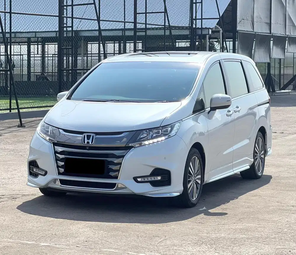 Honda Odyssey 2.4 E Prestige 2020 PUTIH