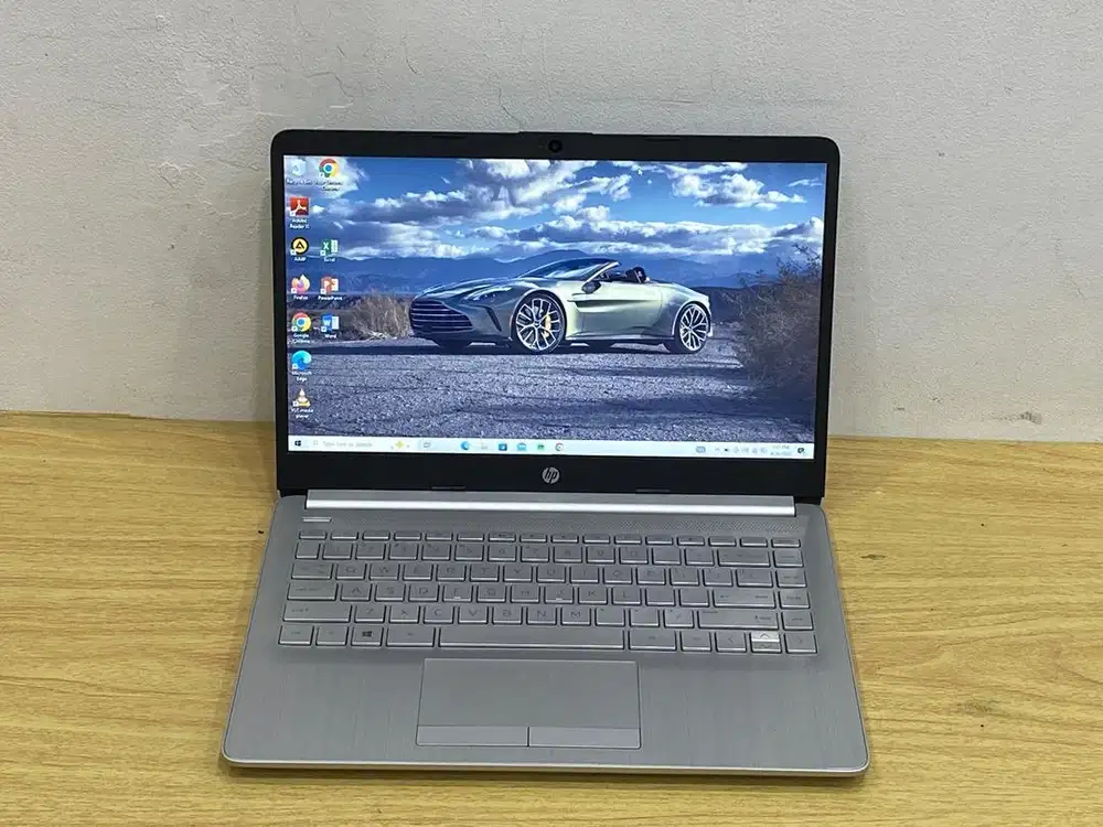 Laptop HP 14s-dk0xxx Prosesor AMD A9 9425