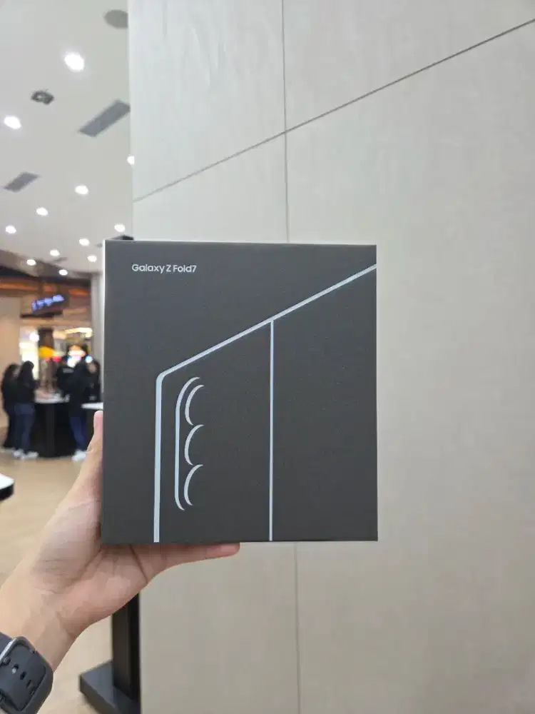 SAMSUNG GALAXY Z FOLD7
