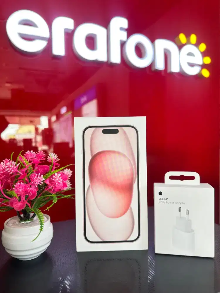 iPhone 15 basic Garansi Resmi Free Indosat Platinum 300GB 6bln