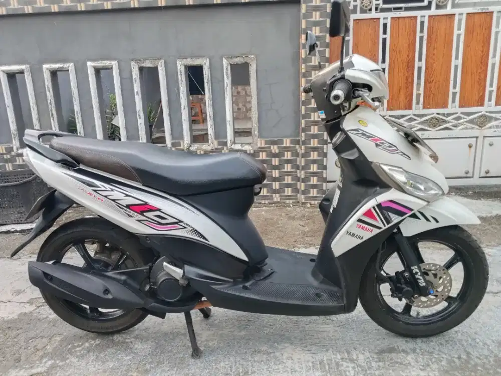 Yamaha Mio J F1 tahun 2012 mesin halus siap pakai.