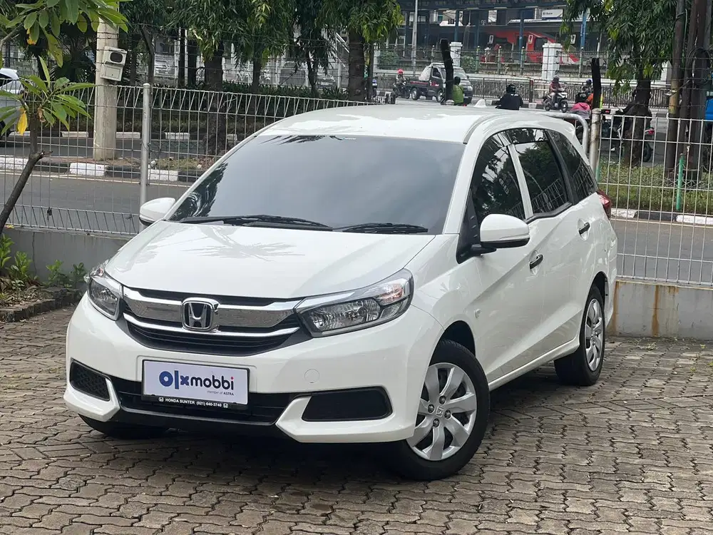 Pajak Panjang - Honda Mobilio 1.5 S Bensin-MT 2022