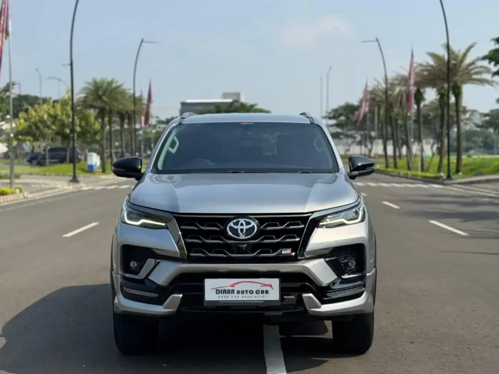 Toyota fortuner 2.8 gr sport at 2022