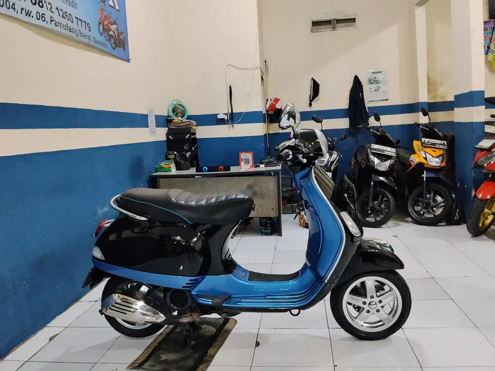 jual piaggio LX 150cc 2011 injection gress