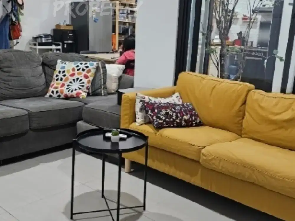 Rumah Disewakan Full Furnish di Legenda wisata cibubur