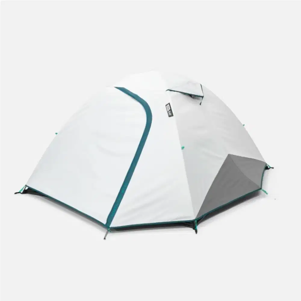 Tenda camping kapasitas 3 orang, merk Quechua by Decathlon