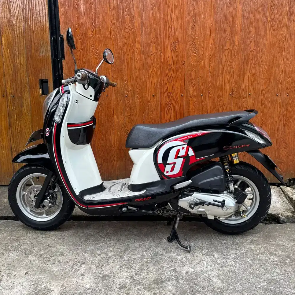 SCOOPY ESP 2016 SURAT LENGKAP PAJAK AKTIF SIAP PAKE TERMURAH