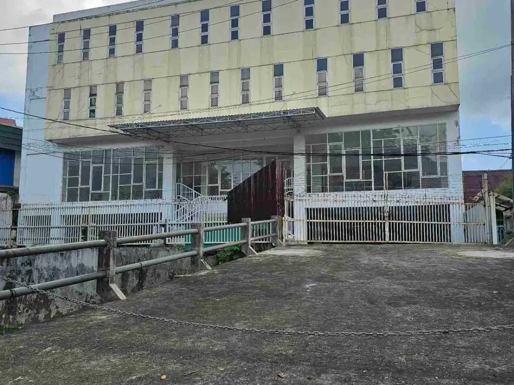 Gedung Ruko Besar Komersil Utama Jalan Ahmad Yani Balikpapan