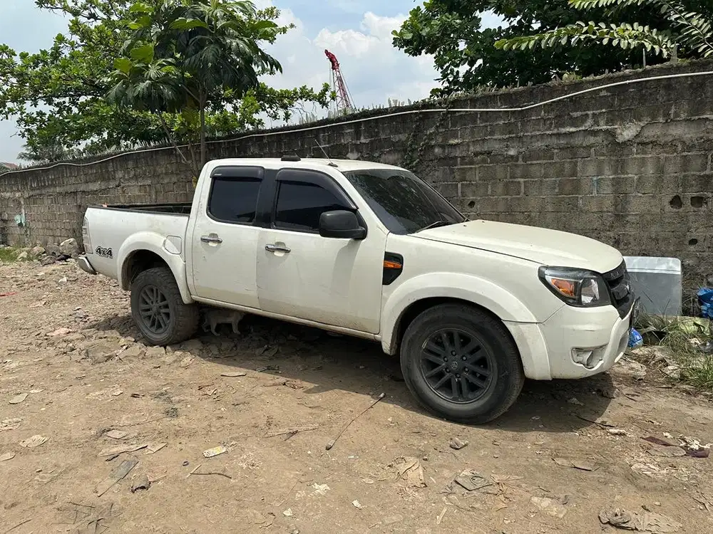 Ford ranger double cabin xlt 2009