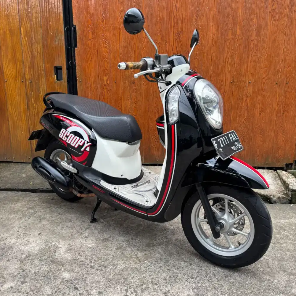 HONDA SCOOPY ESP 2016 BISA TUKAR TAMBAH DAN PAKE SPAYLATER