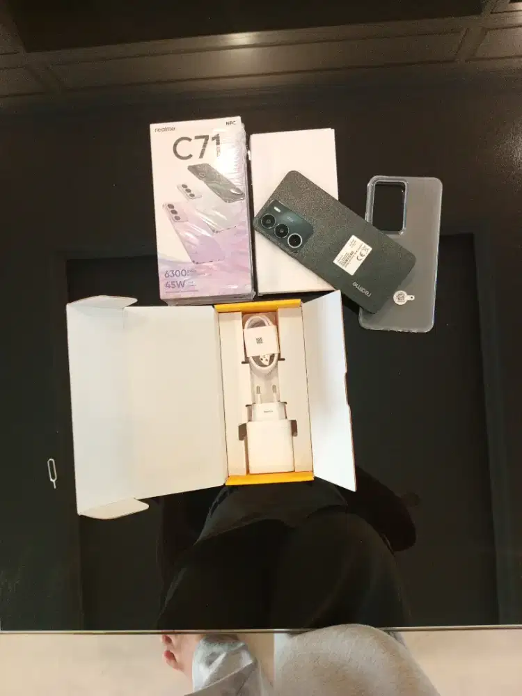 Realme c71 4/128 like new