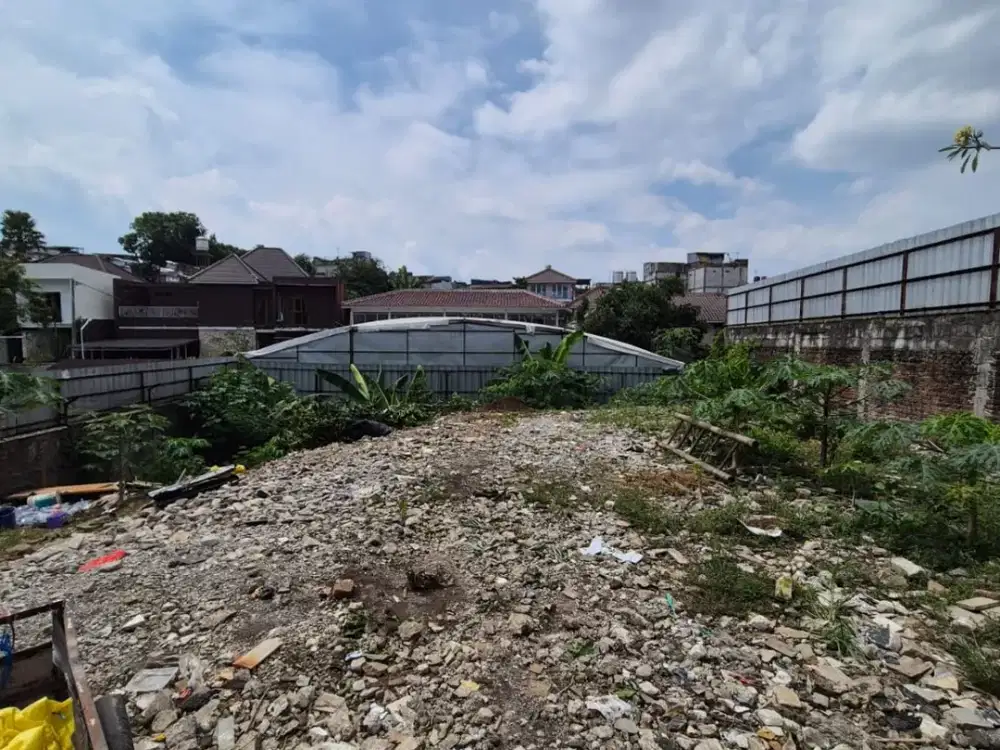 Tanah Kotak Strategis di Sayap Sukajadi Dekat Tol Pasteur