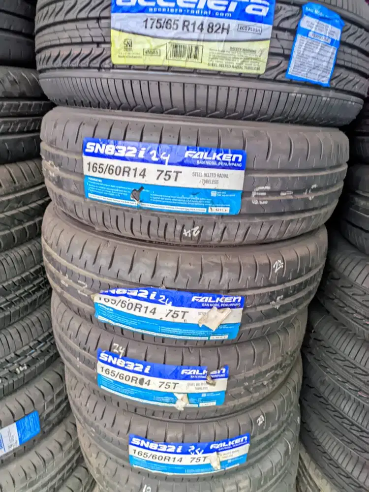 Falken SN832 . 165 60 14