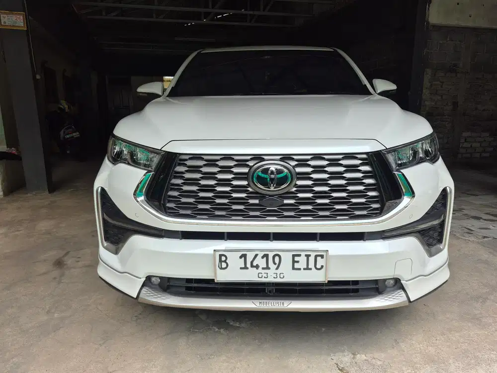 Toyota Kijang Innova 2025 Hybrid
