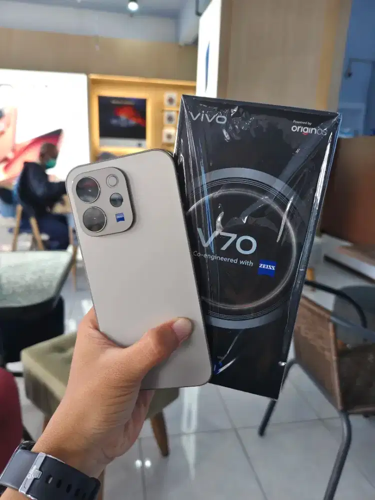 Vivo v70 5g terbaru dengan camera terbaik