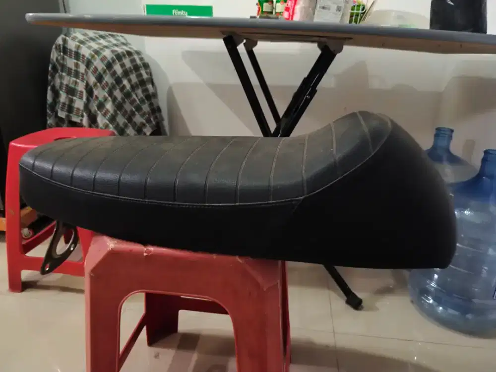 Jok vespa nisa Anciloti
