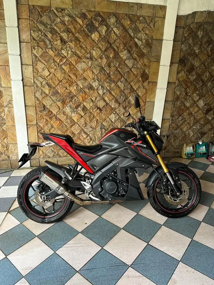 MOTOR YAMAHA XABRE 150