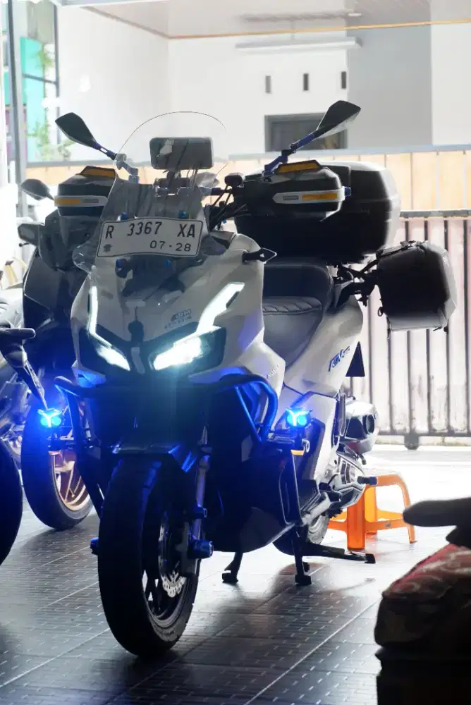 Adv 160 ABS/GPS record kamera depan belakangspeck Touring